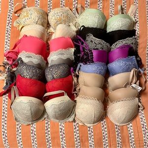 15 Victoria Secret Bras 32D